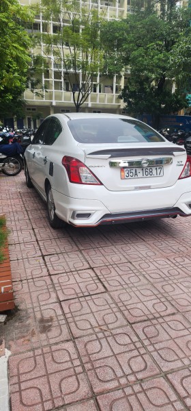 Nissan Sunny Chính chủ cần bán xe 4 chỗ Hãng nissan